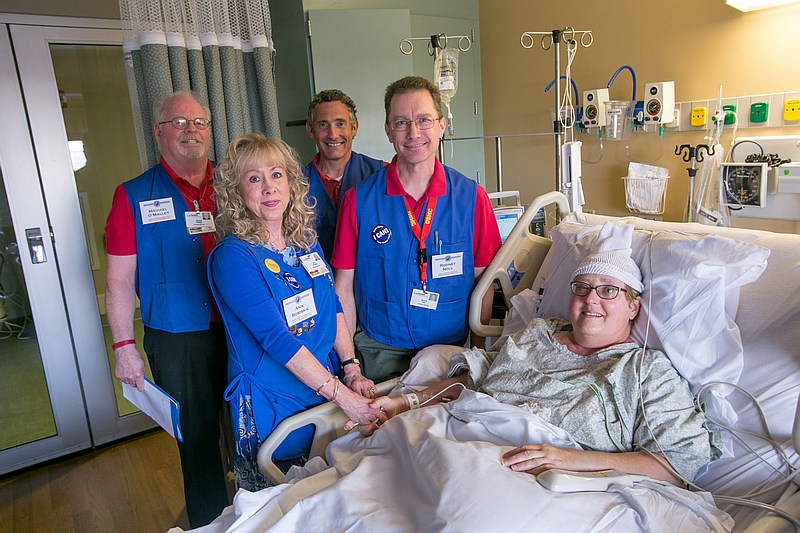 UW Peer Visitors ICU