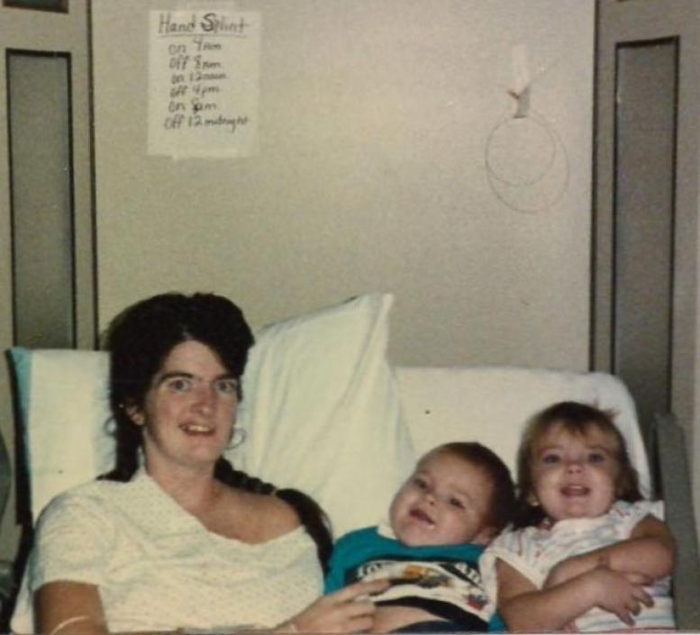 Valerie Jo Smith and her Children in the Hospital August 1989
